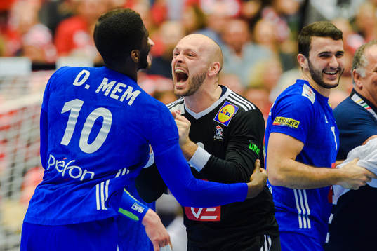 Goalkeeper Vincent Gerard of France celebrates