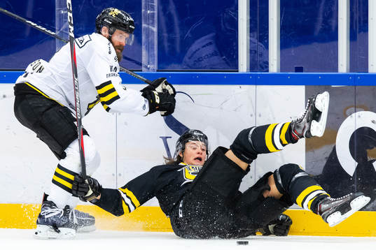 s Johan Larsson och Panterns Malte Setkov