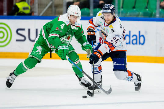 Rögles Kodie Curran och Växjös Brendan Shinnimin