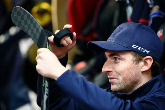 Linköpings Broc Little före ishockeymatchen i SHL mellan