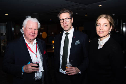 Chairman Mats Grauers and general manager Christian