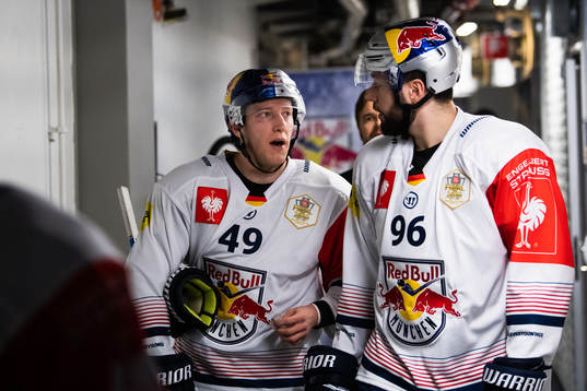 Mark Voakes and Andreas Eder of Red Bull Munich