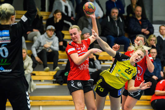 Heids Kristina Bundsen och Towe Andersson