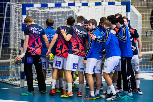 Redbergslids spelare samlas
