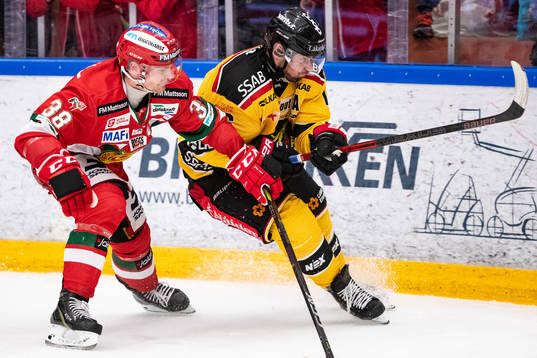 Moras Adam Massuhr och Luleås Niklas Olausson