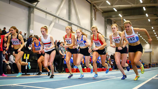 Start i Kvinnor 3000 m A-final