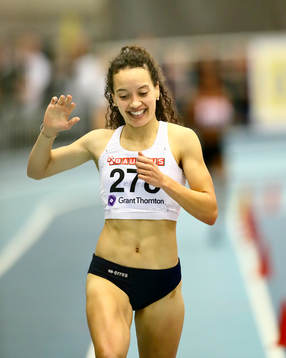 Yolanda Ngarambe Turebergs FK vinner 1500 m