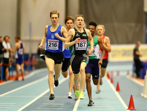 Jonas Leanderson Malmö AI i täten och vinner 1500 m