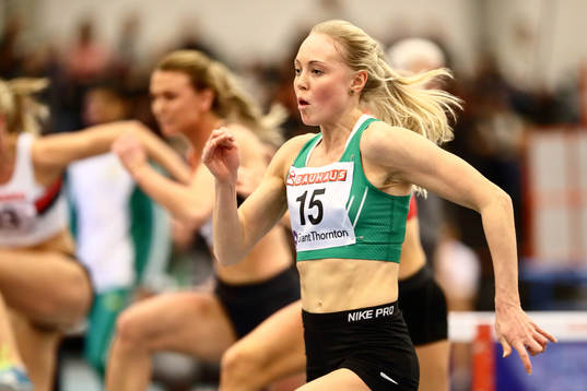 Tilde Johansson Falkenbergs IK vinner 60 m häck
