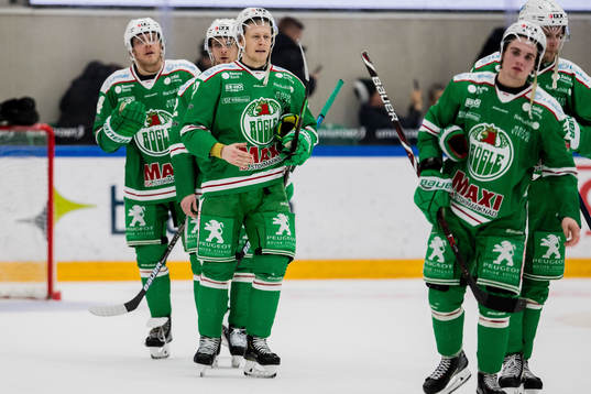 Rögles Jesper Williamsson deppar