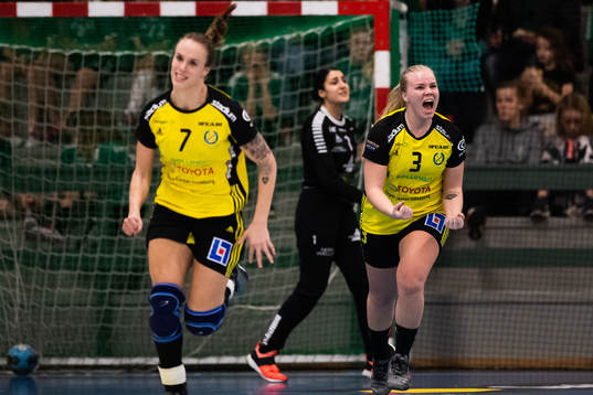Sävehofs Emma Ekenman Fernis jublar