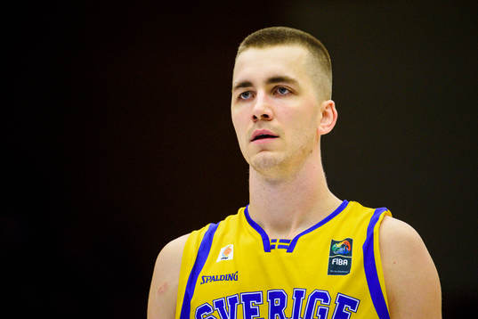 Alexander Lindqvist of Sweden