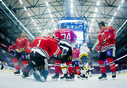 Örebros målvakt Jhonas Enroth