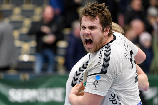 Helsingborgs Linus Nileskog jublar