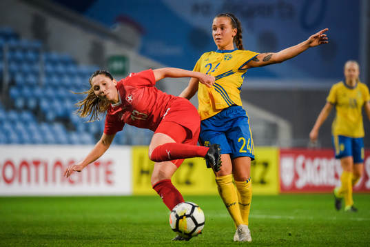 Sandrine Mauron of Switzerland and Julia Zigiotti Olme  of