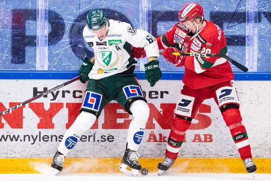 Färjestads Johan Ryno och Moras Nils Carnbäck