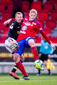 s Sebastian Larsson och Östers Filip Örnblom