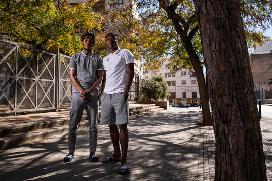 Kundai Benyu och Noel Mbo