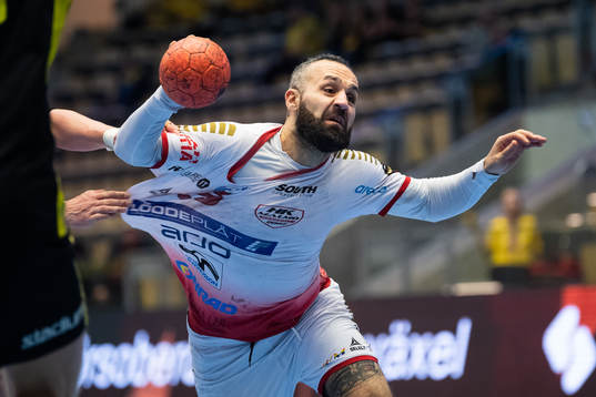 HK Malmös Binai Aziz