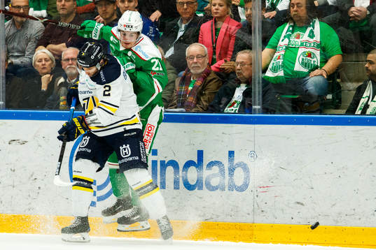 s Kristofer Berglund och Rögles Nils Höglander
