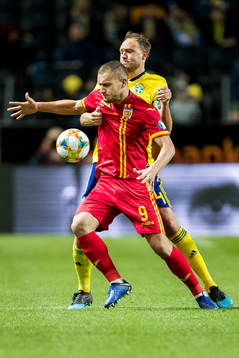 George Puscas of Romania and Andreas Granqvist of Sweden