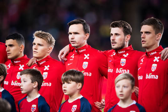Martin Ødegaard and Ole Kristian Selnæs of Norway