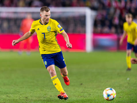 Sebastian Larsson of Sweden