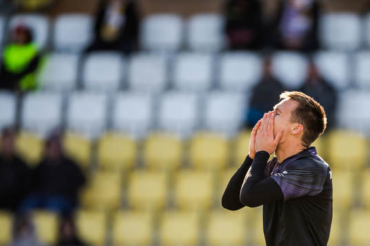 Örebros Viktor Prodell deppar