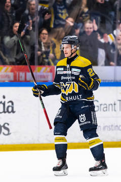 s Anton Bengtsson jublar