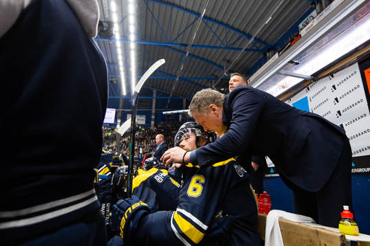 s Christoffer Persson och tränare Stephan Lundh