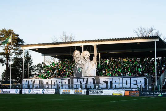 Jönköpings supportrar med ett tifo