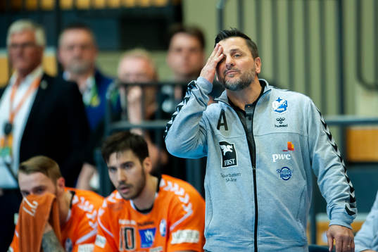 Kristianstads tränare Ljubomir Vranjes deppar
