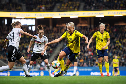 Alexandra Popp and Lina Magull of Germany in action against