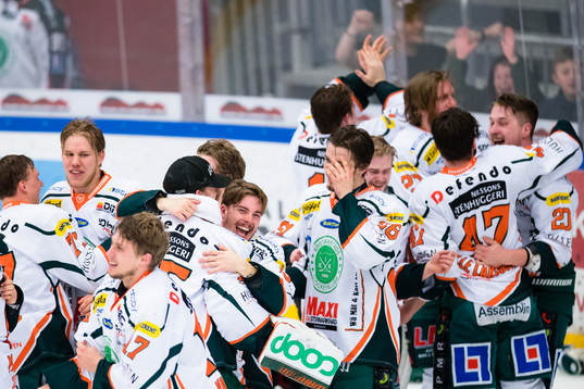 Kristianstads spelare jublar