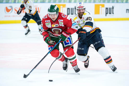 Frölundas Rhett Rakshani och Djurgårdens Jacob Josefson