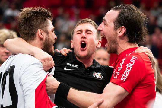 Storvretas målvakt Viktor Klintsten, tränare Andreas