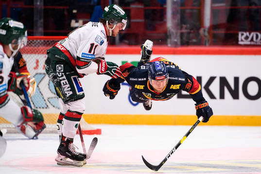 Frölundas Samuel Fagemo och Djurgårdens Jesper Pettersson