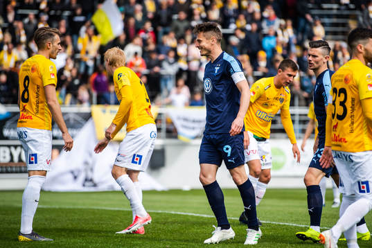Malmö FFs Markus Rosenberg jublar