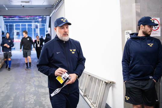 Head coach Rikard Grönborg of Sweden