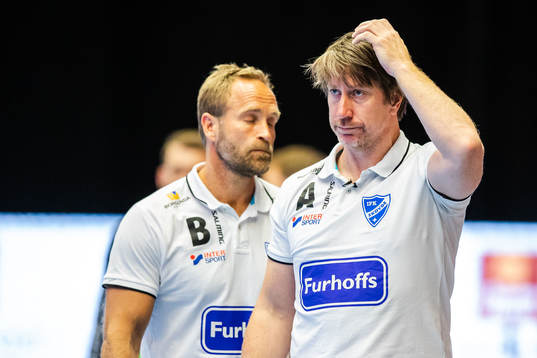 Skövdes tränare Mats Ljungqvist  och tränare Jonas Wille