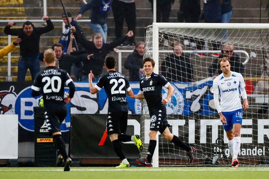 IFK Göteborgs spelare jublar