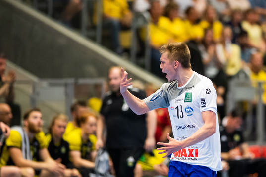 Alingsås Benjamin Helander jublar