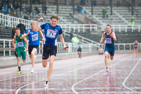 Oskar Edlund, Täby IS jublar