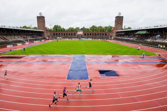 Stafettlöpare på Stockholms Stadion