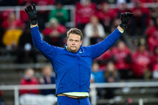 Daniel Ståhl of Sweden ahead the men's discus throw