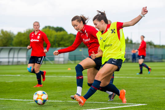 Caroline Graham Hansen and Cecilie Redisch Kvamme of Norway