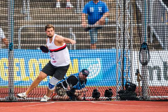 Simon Pettersson	, Hässelby