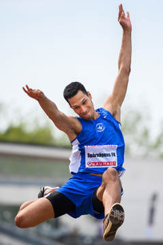 Adam Chiguer, Spårvägen