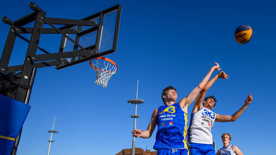 Marcus Linnarsson, Tibble och Melwin Flykt, Blue Nation