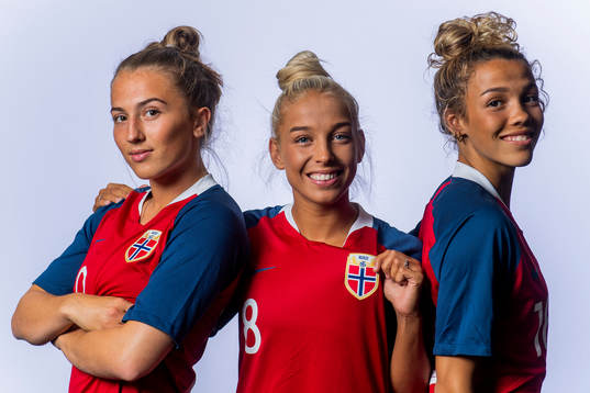 Matilde Alsaker Rogde, Rikke Bogtveit Nygard and Celin